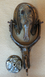 Spur Knocker